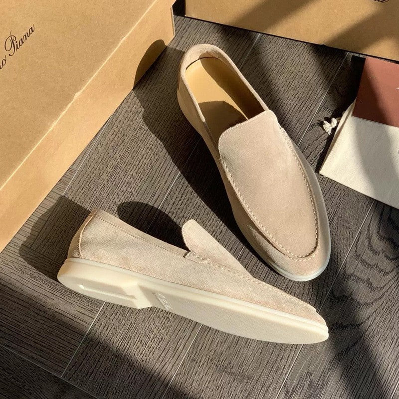 Leonardo – Mocasines beige de ante con suela ligera