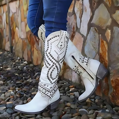 Valeria – Botas cowboy altas con efecto envejecido, tachuelas metálicas y tacón medio