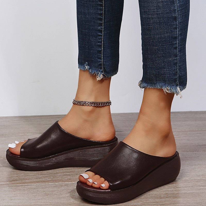 Roma – Sandalias blancas de plataforma estilo mule