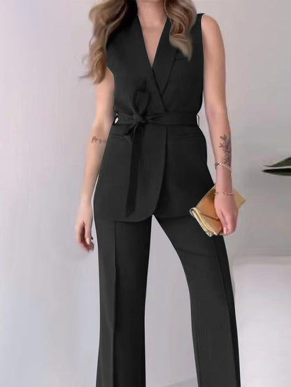 Elvira - Pantalón con cinturón y sin mangas