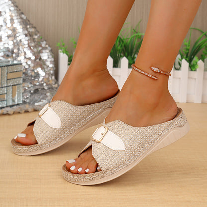 Ibiza – Sandalias planas con hebilla y textura tejida