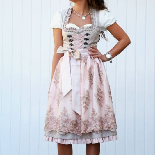 Isolde – Vestido Oktoberfest beige con doble falda