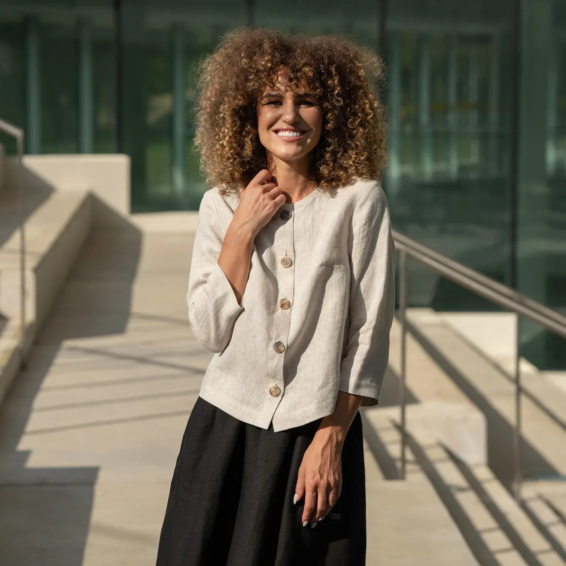 Blusa corta de lino natural